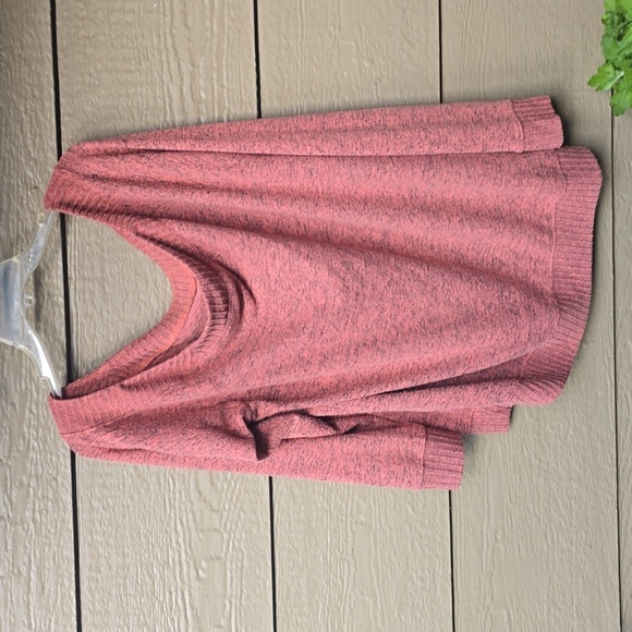 TORRID Off-Shoulder Super Soft Plush Rib Trim Sweatshirt Redwood Plus Size 3x - Picture 5 of 9